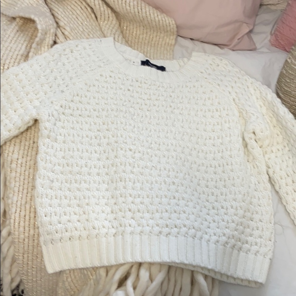 FOREVER 21 white sweater